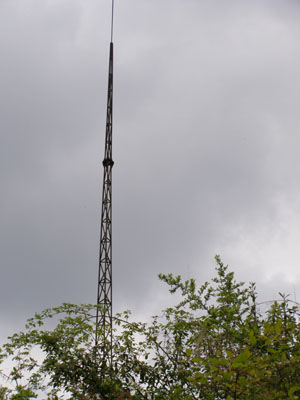 避雷塔最少離建筑多少米？